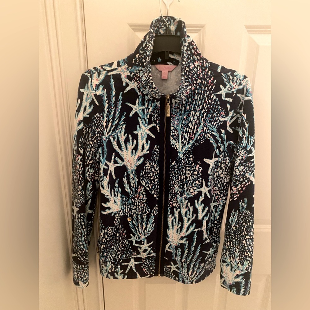 Lilly Pulitzer Leona Coral Reef zip up jacket, size small